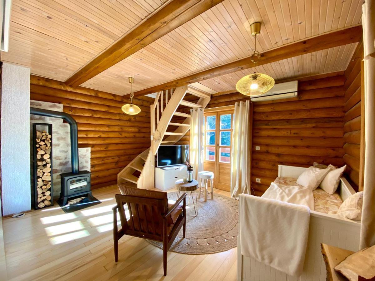Pine Lodge Hlevci Eksteriør bilde